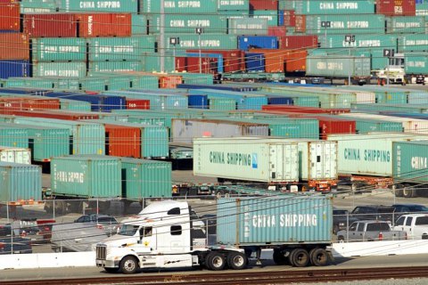 Євросоюз і США вперше за 20 років домовились про зниження мит