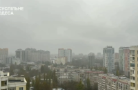 На Одещині вирує негода: на двох трасах тимчасово перекрили рух для вантажівок
