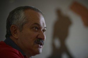 Пинзеник: девальвацию скрывают за счет золотовалютных резервов