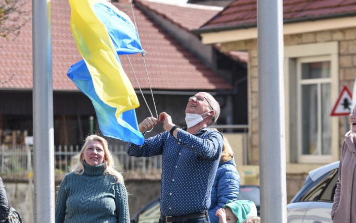 Румуни вдавали з себе українських біженців задля пільг в Німеччині
