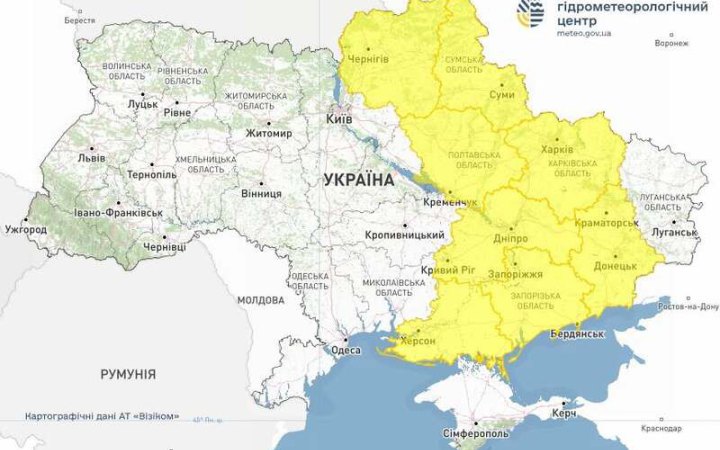 Лівобережжю України прогнозують завтра грози, град і шквали