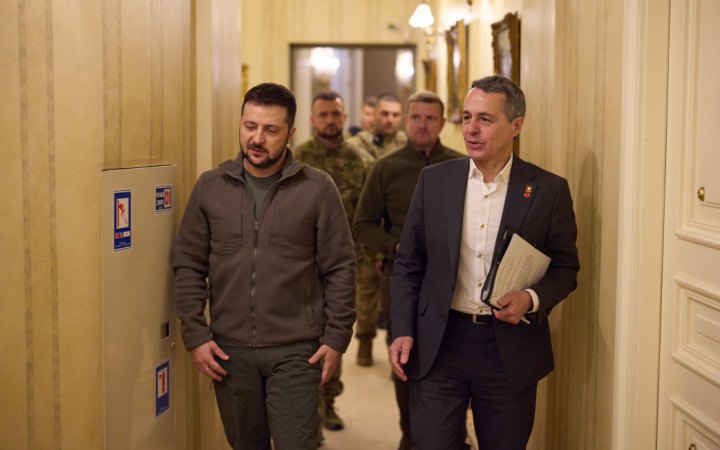 Зеленський і президент Швейцарії обговорили санкції проти РФ та відновлення України 