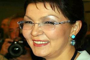 Старшую дочь Назарбаева выдвинули в депутаты