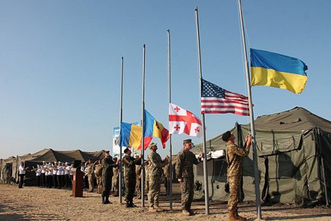 В МИД РФ пригрозили "оборонительным поясом" в случае вступления Украины и Грузии в НАТО