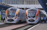 "Укрзалізниця" хоче купити 20 корейських поїздів