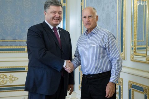 Порошенко похвастался губернатору Калифорнии потенциалом украинских IT-шников и аграриев 