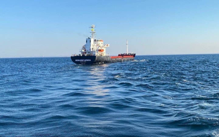 Судно з українською пшеницею вийшло з порту Чорноморська по встановленому українськими військовими тимчасовому коридору