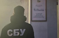 У Києві ліквідували корупційну "схему" видачі дозволів на вантажні перевезення до 50 країн