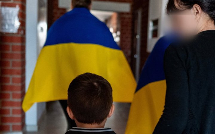Стінг, Марина Абрамович та інші світові митці записали відео на захист викрадених РФ дітей