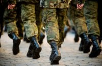 ​Понад 3,5 тисячі державних службовців воюють на фронті, – Немчінов
