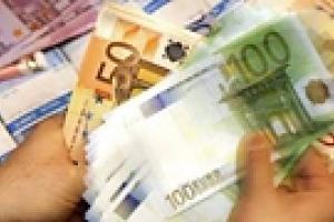 Украинцы не доверяют банкам и хранят сбережения в евро