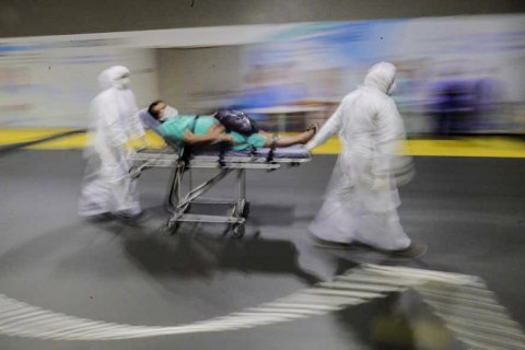 Министр здравоохранения Чехии ушел в отставку из-за роста случаев COVID-19