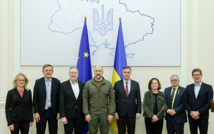 Шмигаль обговорив із делегацією Європейського парламенту євроінтеграцію України