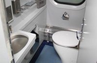 "Укрзализныця" увеличила нормы туалетной бумаги в плацкартных вагонах
