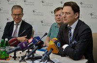 Россия навязывает параллели между Украиной и Сирией, - представитель МИД Украины