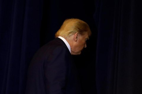 В Сенате США зачитали все обвинения против Трампа в деле об импичменте