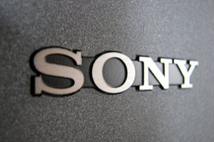 Компания "Сони" снизила годовой прогноз прибыли до $771 млн