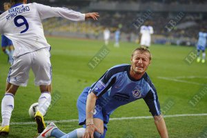 Драгович меня "по-черному" ударил, - защитник "Днепра"
