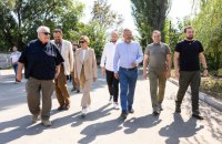 Партнери збільшили допомогу енергосистемі України, - Кулеба
