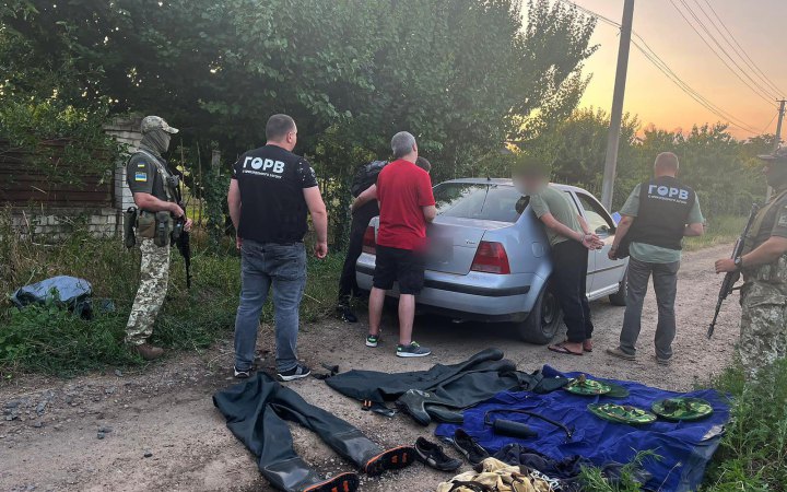 Мешканець Одещини намагався вивезти до невизнаної ПМР трьох чоловіків