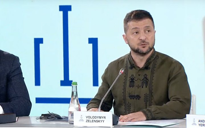 Всі слова щодо підтримки України мають підтверджуватись зброєю, снарядами, фінансами, – Зеленський