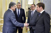 Порошенко зустрівся з адвокатами Савченко