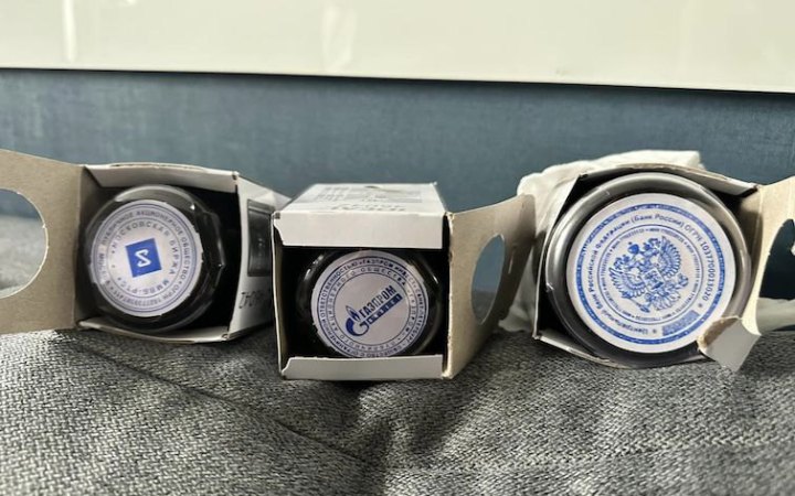 Тищенко заявив про викриття кол-центру, що передавав дані про роботу ППО, і повʼязав його з депутатом Семінським. Той заперечує
