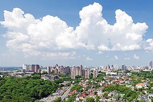 Завтра в Киеве обещают до +29