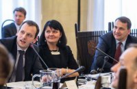 Польський дипломат: "Країна повинна мати свій голос в какофонії повідомлень в публічному просторі"