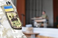 Строковик у "Десні" випустив собі в голову 16 куль, - прокуратура