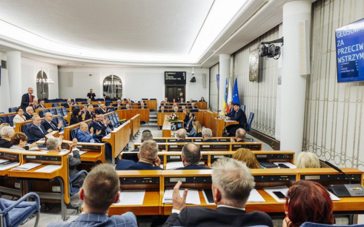 Сенат Польщі визнав терористичним режим Російської Федерації