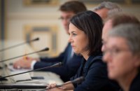 Бербок наголосила, що Україні варто посилити боротьбу з корупцією на шляху до вступу в ЄС