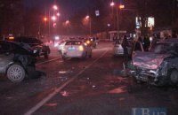 ДТП в Киеве: водитель в состоянии наркотического опьянения протаранил машину ГАИ