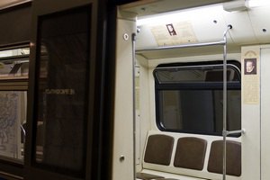 В московском метро пустили поезд с итальянской поэзией