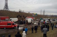На объездной дороге Львова столкнулись автобус, фура, бус и три легковых авто