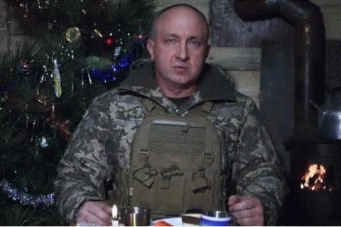 "Празднуйте, мы прикроем!": командующий и военные ООС поздравили украинцев с Новым годом