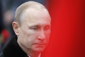 Путин считает, что отказ Януковича от применения оружия привел к тяжелым последствиям
