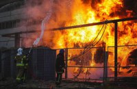 Унаслідок обстрілу енергообʼєкту в Києві є поранені і загиблі (оновлено)