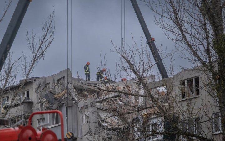 У Слов'янську під завалами шукають ще чотирьох людей