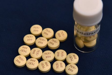 В Україні почали реєстрацію першого генерика фавіпіравіру 