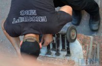 В городке Горняк взорвался легковой автомобиль, погиб человек