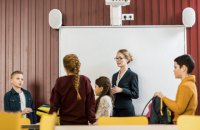 Про два світи, зокрема й в освіті