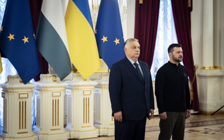 Зеленський і Орбан домовилися працювати над угодою, яка налагодить відносини між країнами 