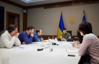 Риторика деяких країн щодо постачання Україні зброї "потепліла", - Зеленський