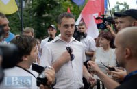 К колонне протестующих присоединились силовики в гражданском?