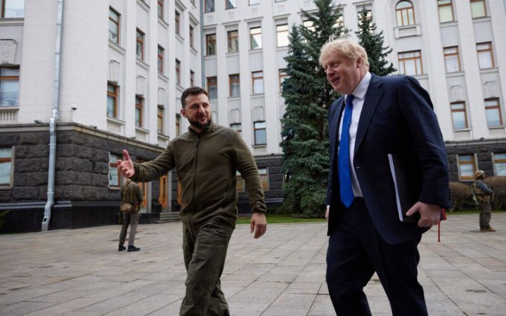Російські медіа перекрутили слова Джонсона про “втому від українського питання”, – Центр протидії дезінформації