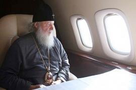 Патриарх Кирилл собрался в космос