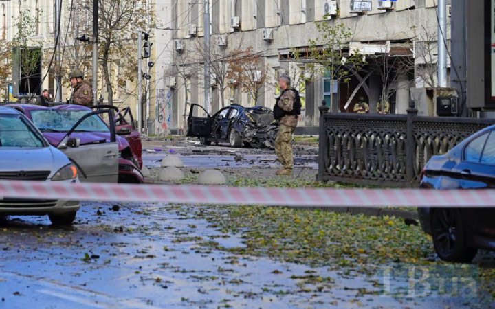 У Києві є влучання в обʼєкти інфраструктури