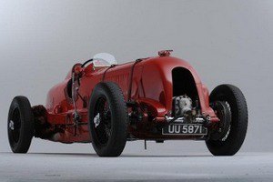 Bentley 1929 года стал самым дорогим автомобилем на аукционе