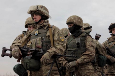 Бойцы "Азова" на Светлодарской дуге уничтожили четырех боевиков, один взят в плен (обновлено)